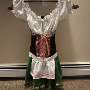 Costume; women, German Beer Maid S/M